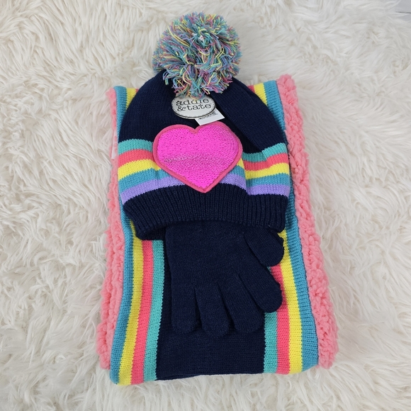 Addie & Tate 3 Piece Set - Picture 2 of 10